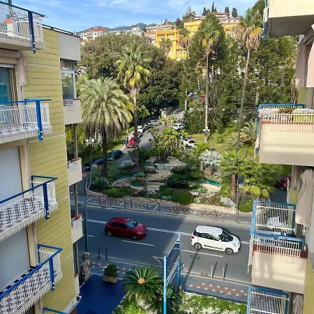 Wh Vista Mare Sul Porto 아파트